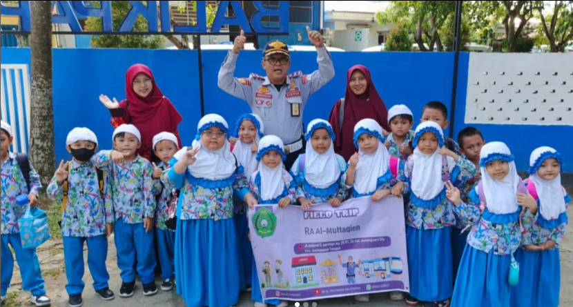 Field Trip Seru RA Al-Muttaqien ke Taman Lalu Lintas: Belajar Sambil Bermain!